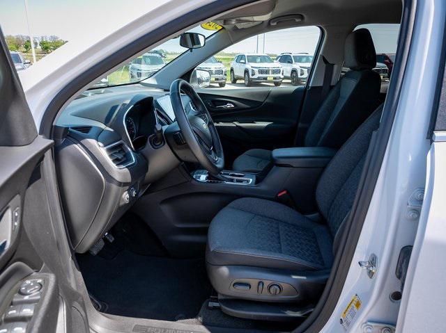 used 2024 Chevrolet Equinox car, priced at $25,999