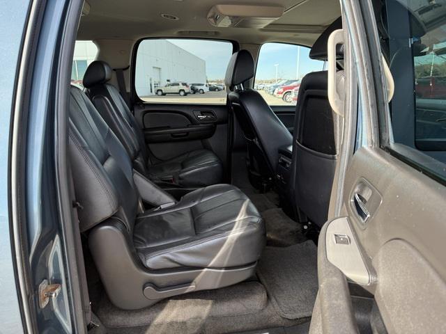 used 2009 Chevrolet Suburban car, priced at $5,195