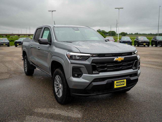 new 2025 Chevrolet Colorado car, priced at $40,904