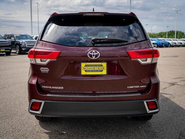 used 2019 Toyota Highlander car, priced at $23,999