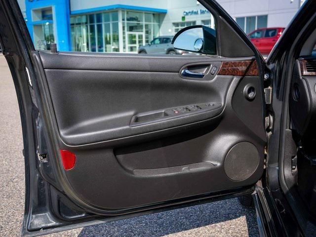 used 2014 Chevrolet Impala Limited car, priced at $8,999