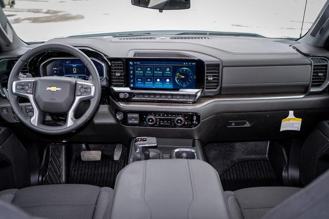 new 2025 Chevrolet Silverado 1500 car, priced at $53,993