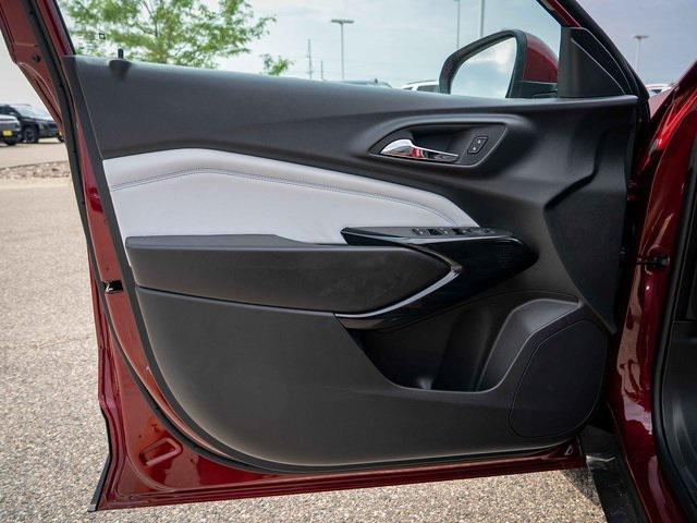 new 2025 Chevrolet Trax car, priced at $22,221