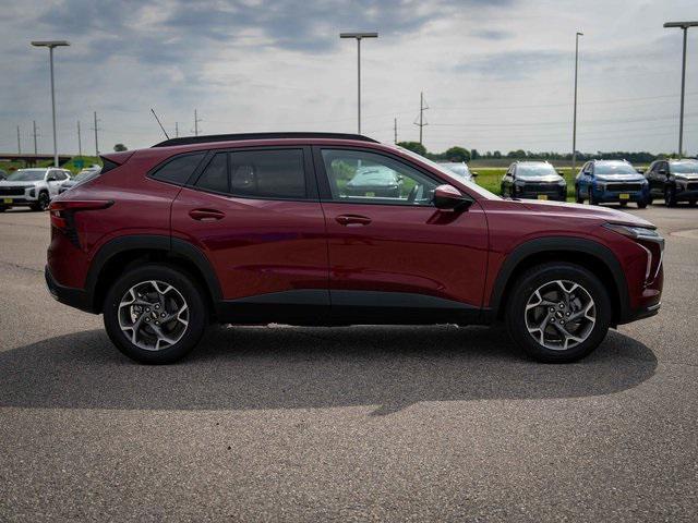 new 2025 Chevrolet Trax car, priced at $22,221