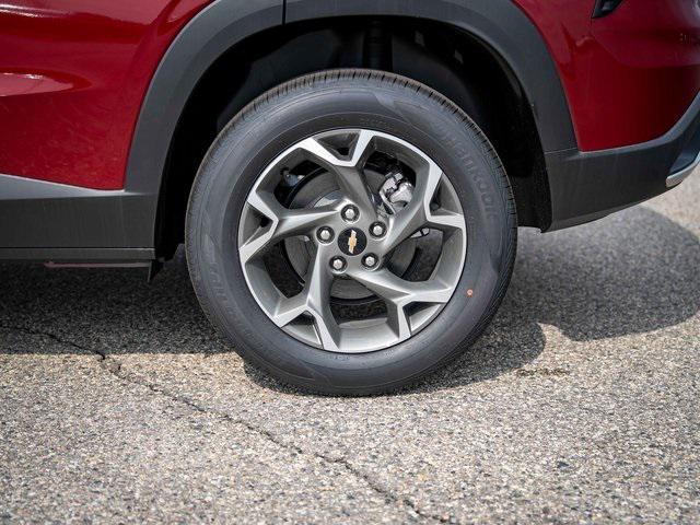 new 2025 Chevrolet Trax car, priced at $22,221