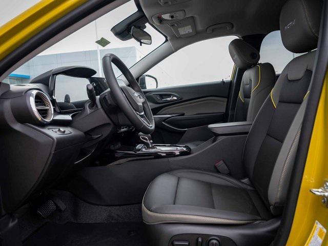 new 2025 Chevrolet Trax car, priced at $24,985