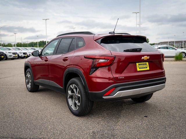 new 2025 Chevrolet Trax car, priced at $22,221