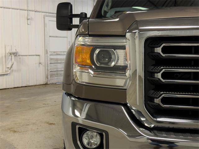 used 2015 GMC Sierra 2500 car, priced at $19,396