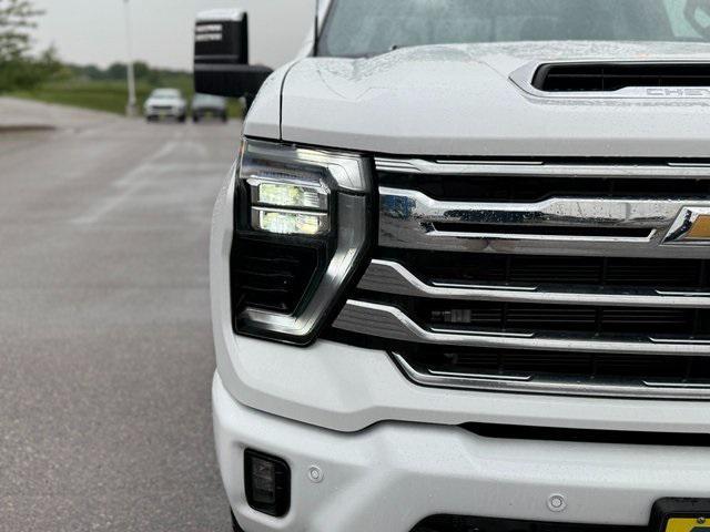 used 2024 Chevrolet Silverado 3500 car, priced at $71,999