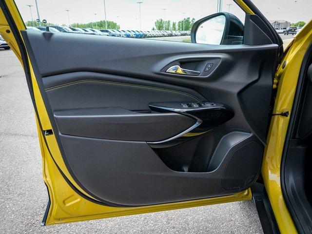 new 2025 Chevrolet Trax car, priced at $26,710