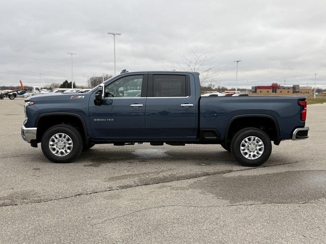 new 2025 Chevrolet Silverado 3500 car, priced at $73,624