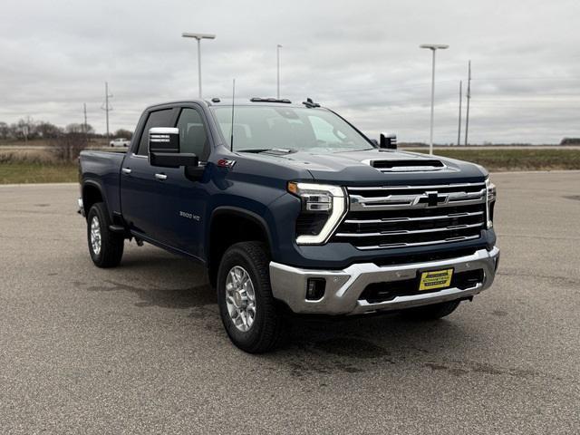 new 2025 Chevrolet Silverado 3500 car, priced at $73,624