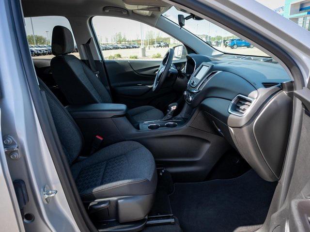 used 2022 Chevrolet Equinox car, priced at $19,999