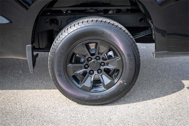 used 2024 Chevrolet Silverado 1500 car, priced at $32,999
