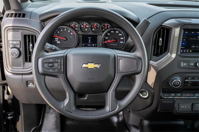 used 2024 Chevrolet Silverado 1500 car, priced at $32,999