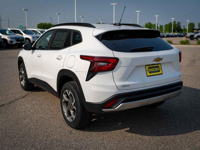 new 2025 Chevrolet Trax car, priced at $22,221