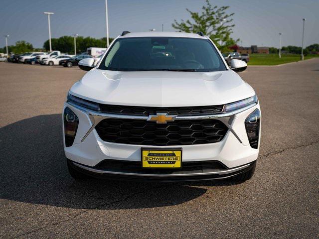 new 2025 Chevrolet Trax car, priced at $22,221