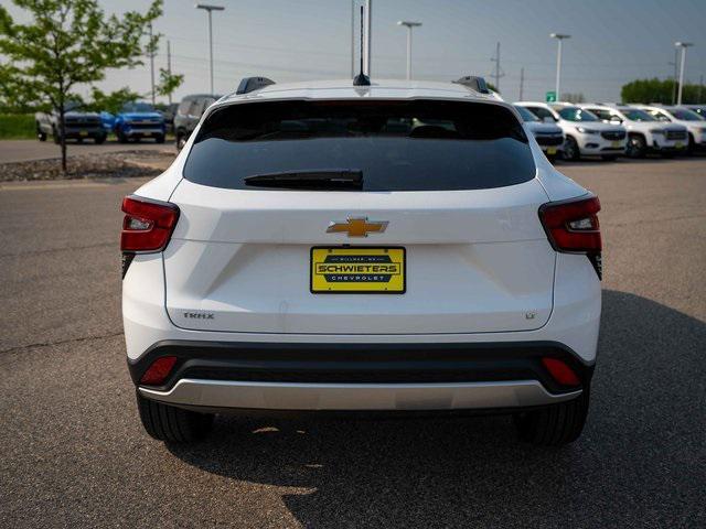 new 2025 Chevrolet Trax car, priced at $22,221