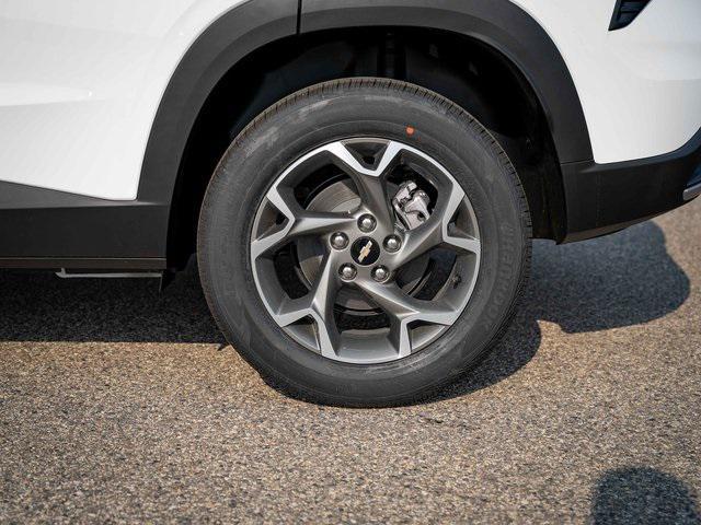 new 2025 Chevrolet Trax car, priced at $22,221