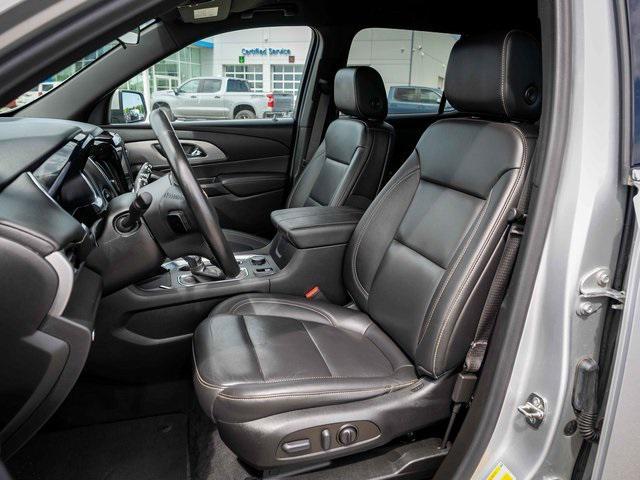 used 2022 Chevrolet Traverse car, priced at $30,999