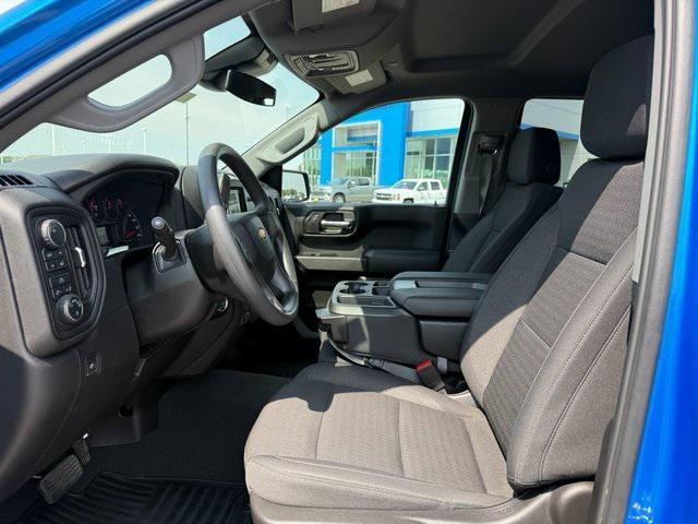 new 2025 Chevrolet Silverado 1500 car, priced at $43,915