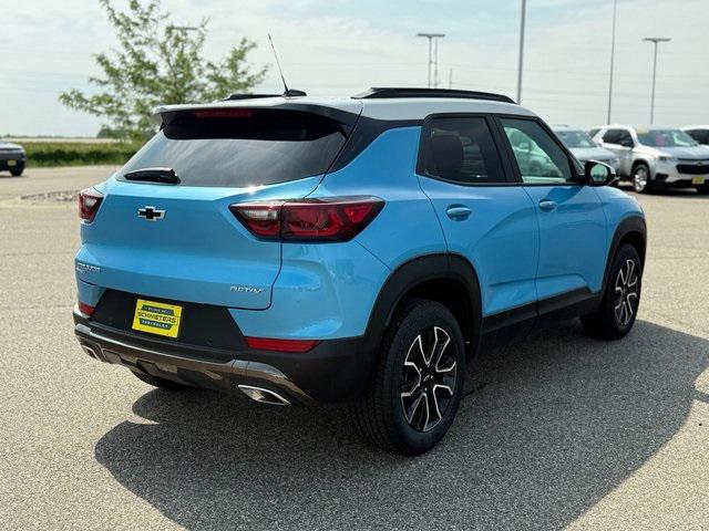 new 2025 Chevrolet TrailBlazer car, priced at $29,322