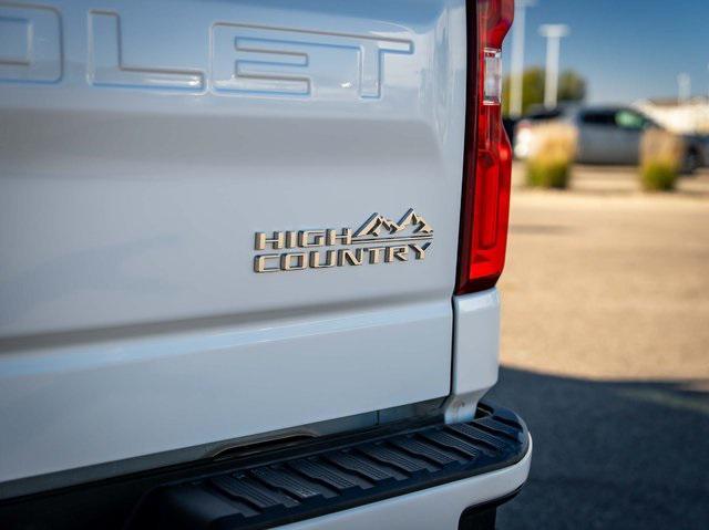 used 2021 Chevrolet Silverado 1500 car, priced at $33,999