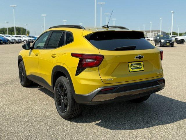 new 2025 Chevrolet Trax car, priced at $25,182