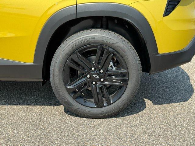 new 2025 Chevrolet Trax car, priced at $25,182