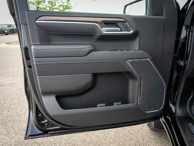 new 2025 Chevrolet Silverado 1500 car, priced at $57,720