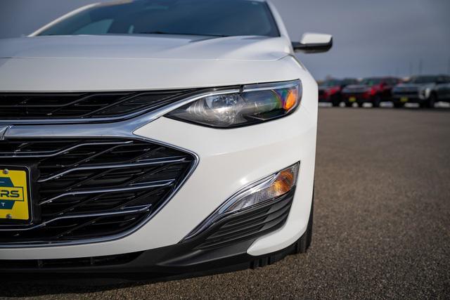 new 2025 Chevrolet Malibu car, priced at $26,995