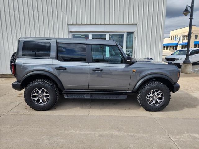 new 2025 Ford Bronco car, priced at $60,904