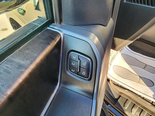 used 2022 Ford F-150 car, priced at $37,900
