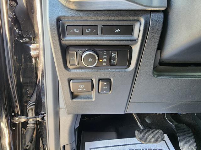 used 2022 Ford F-150 car, priced at $37,900