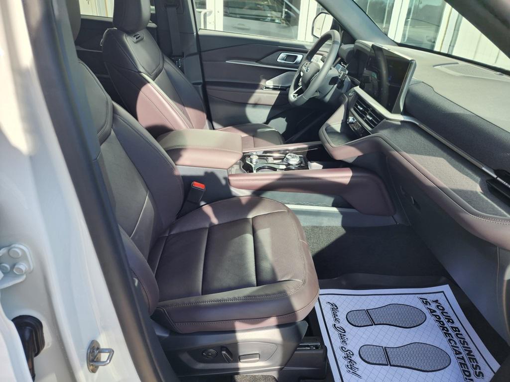 new 2026 Ford Explorer car