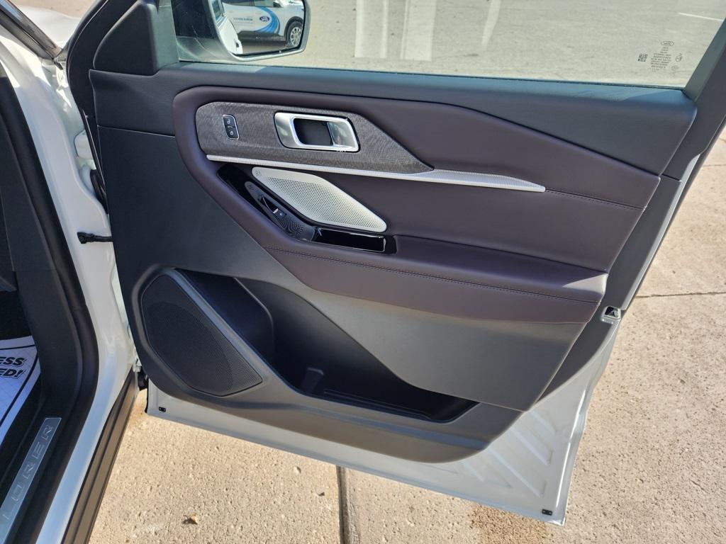 new 2026 Ford Explorer car