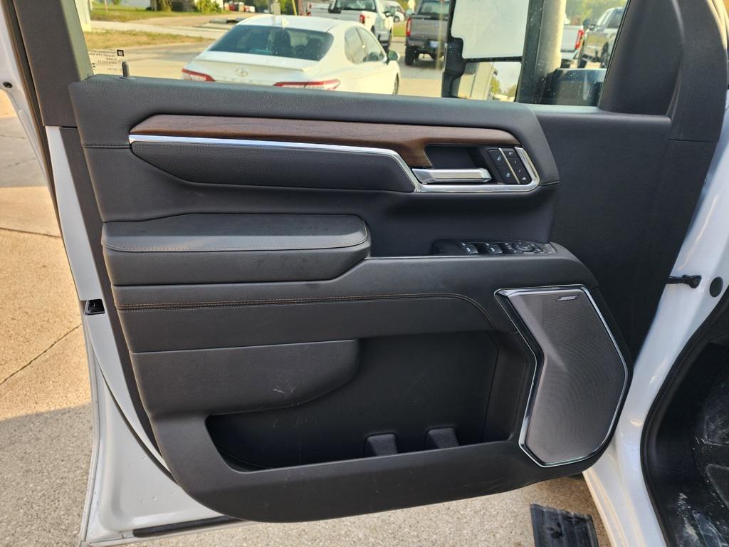 used 2024 Chevrolet Silverado 2500 car, priced at $64,900