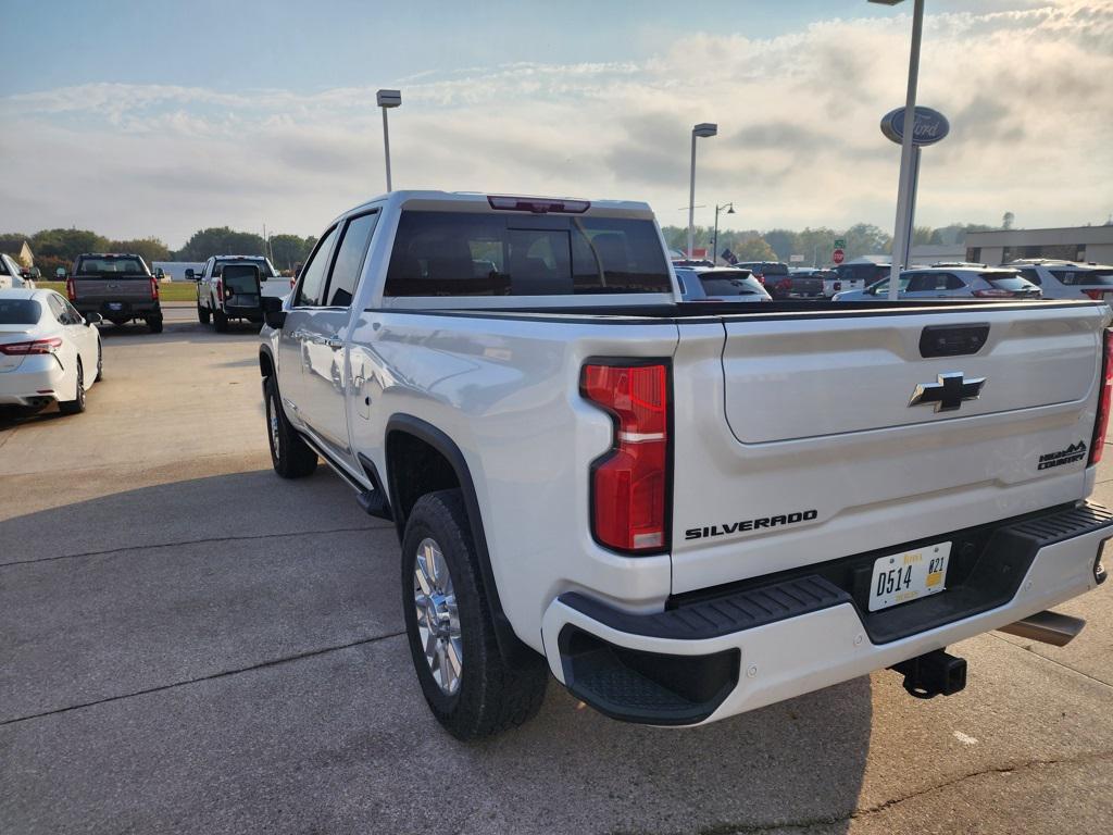 used 2024 Chevrolet Silverado 2500 car, priced at $64,900