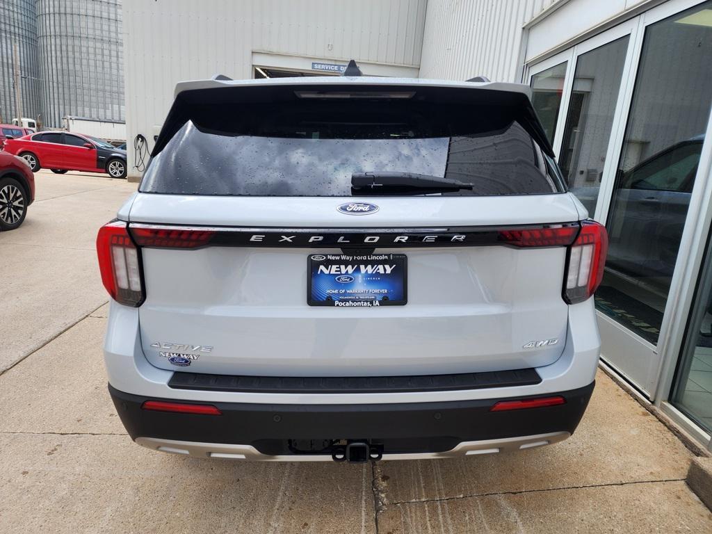 new 2025 Ford Explorer car, priced at $45,362