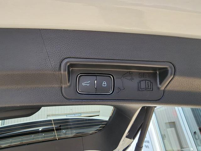 new 2025 Ford Explorer car, priced at $57,913