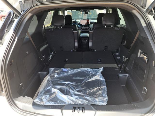 new 2025 Ford Explorer car, priced at $57,913