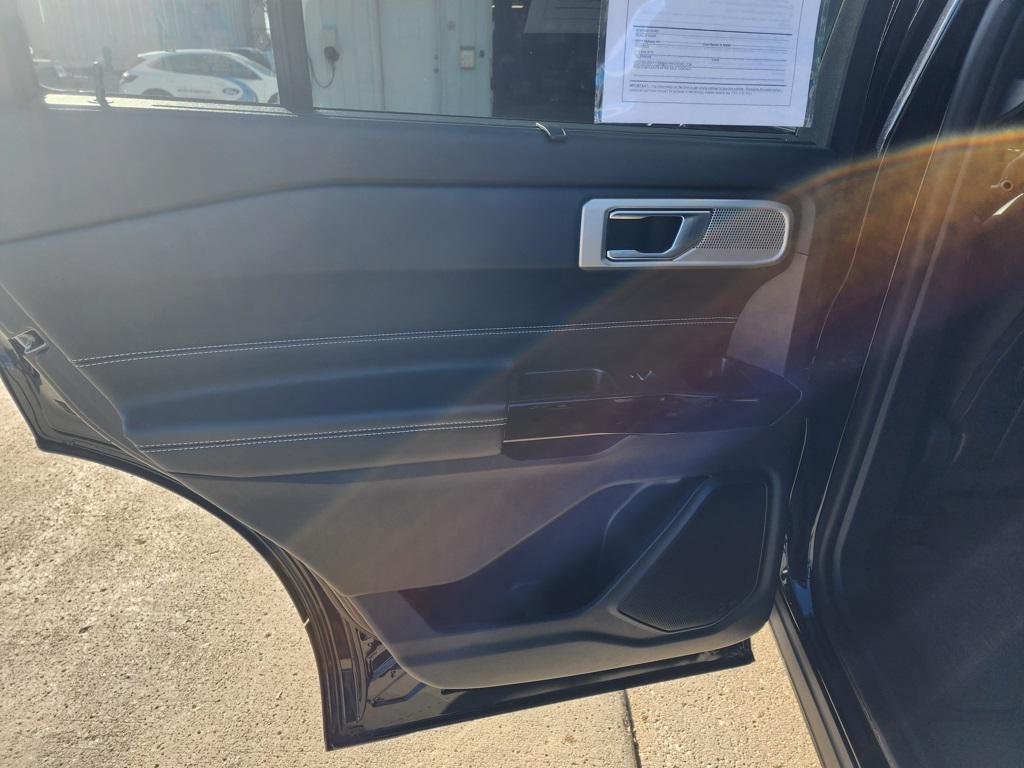 used 2022 Ford Explorer car, priced at $37,900