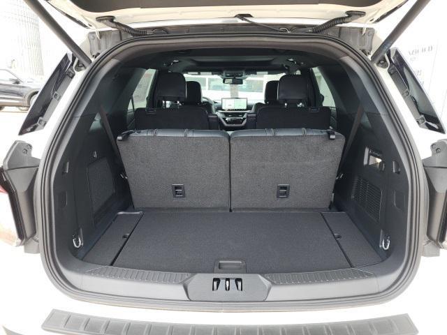 new 2025 Ford Explorer car, priced at $57,736