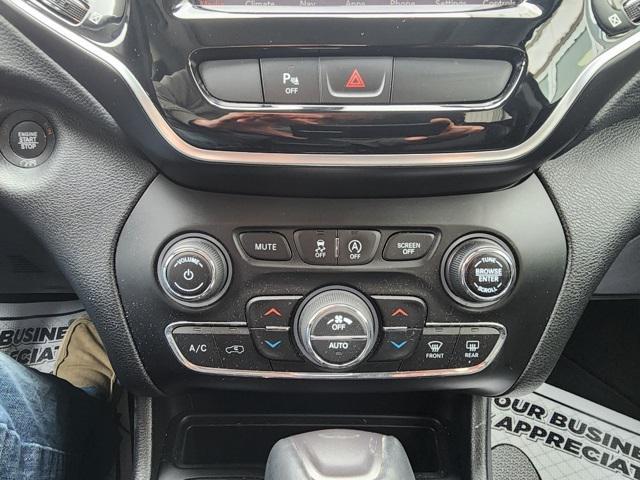 used 2020 Jeep Cherokee car, priced at $19,900