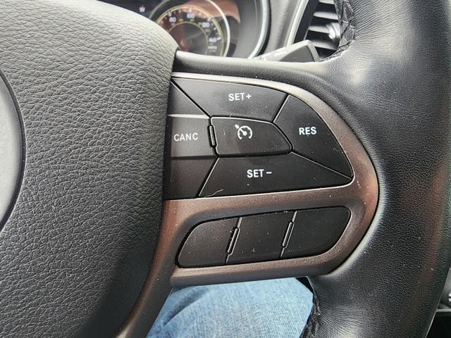 used 2020 Jeep Cherokee car, priced at $19,900