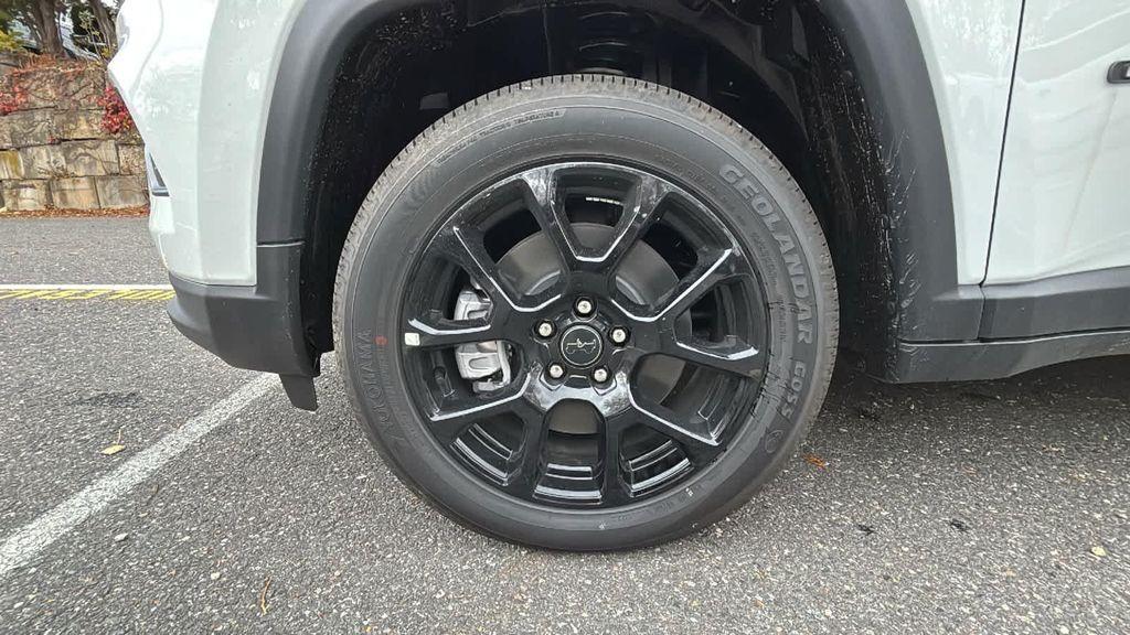 new 2026 Jeep Compass car, priced at $36,159