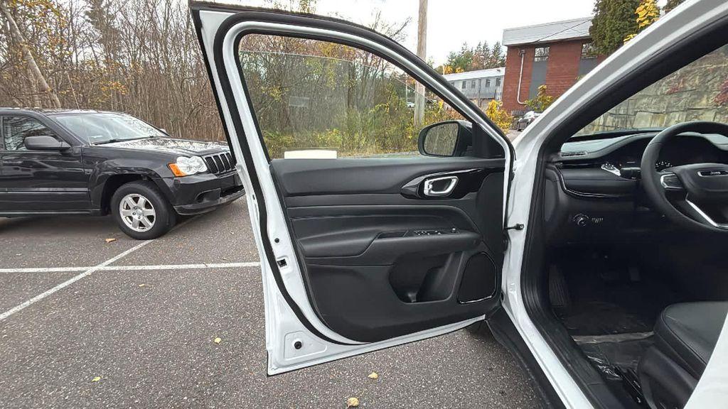 new 2026 Jeep Compass car, priced at $36,159