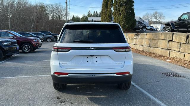 new 2025 Jeep Grand Cherokee car, priced at $41,546