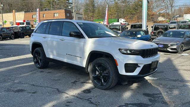 new 2025 Jeep Grand Cherokee car, priced at $47,580