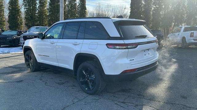 new 2025 Jeep Grand Cherokee car, priced at $47,580